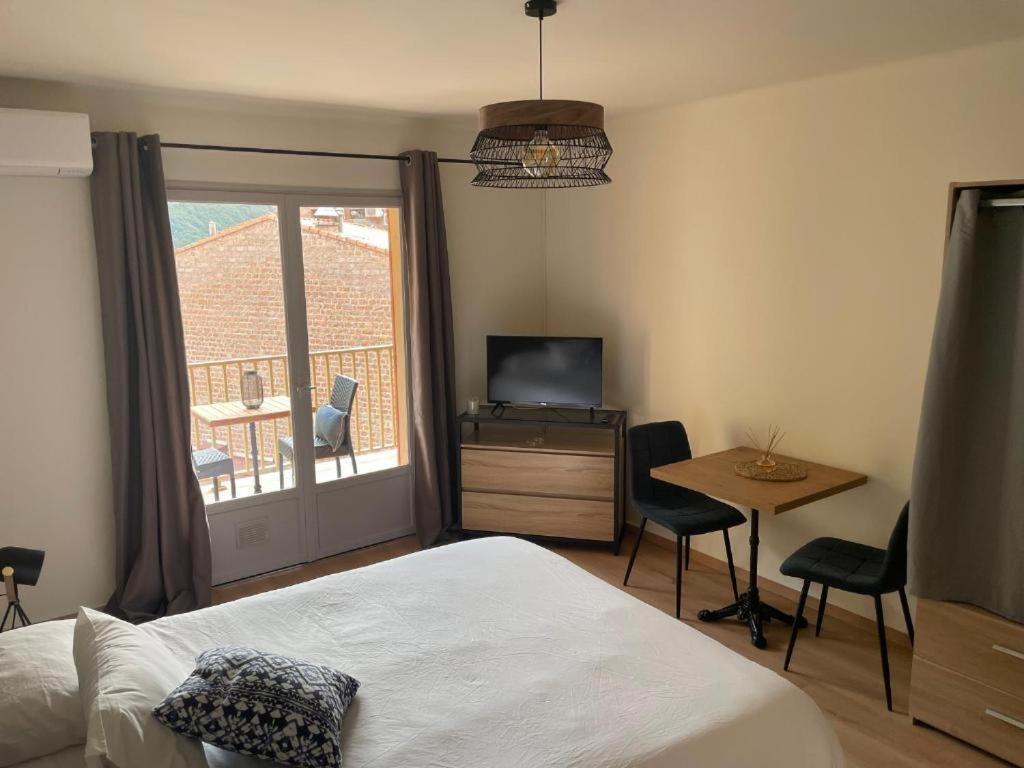 Appartements Les Residences Du Port La Siesta Porto  Bagian luar foto